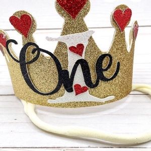Alice in Wonderland 1st Bday Mini Crown /Queen of ❤️ girl, Baby, worn once!
